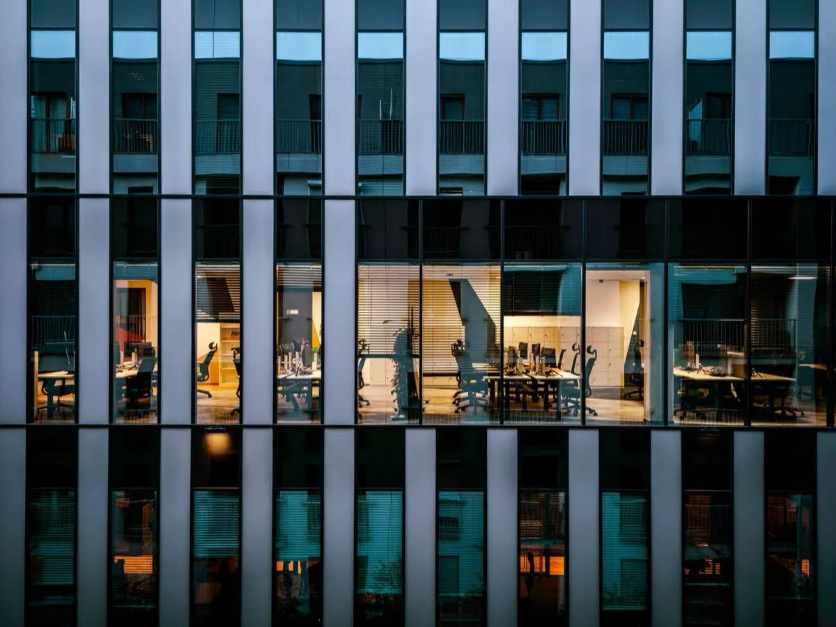 Commercial window services in Medford, OR